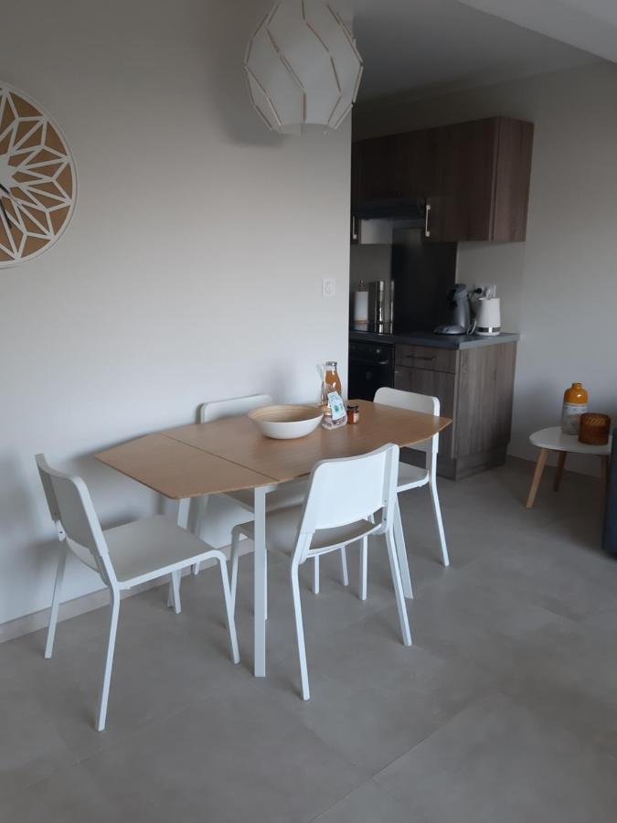 T2 Calme Avec Vue Mer Et Borne De Recharge Sur Demande Bastia  Exterior foto