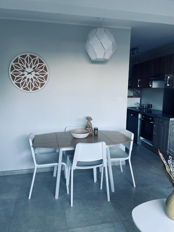T2 Calme Avec Vue Mer Et Borne De Recharge Sur Demande Bastia  Exterior foto